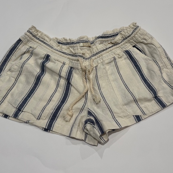 Roxy Blue and White Striped Casual Beach Shorts size M (6-8) - Picture 1 of 5